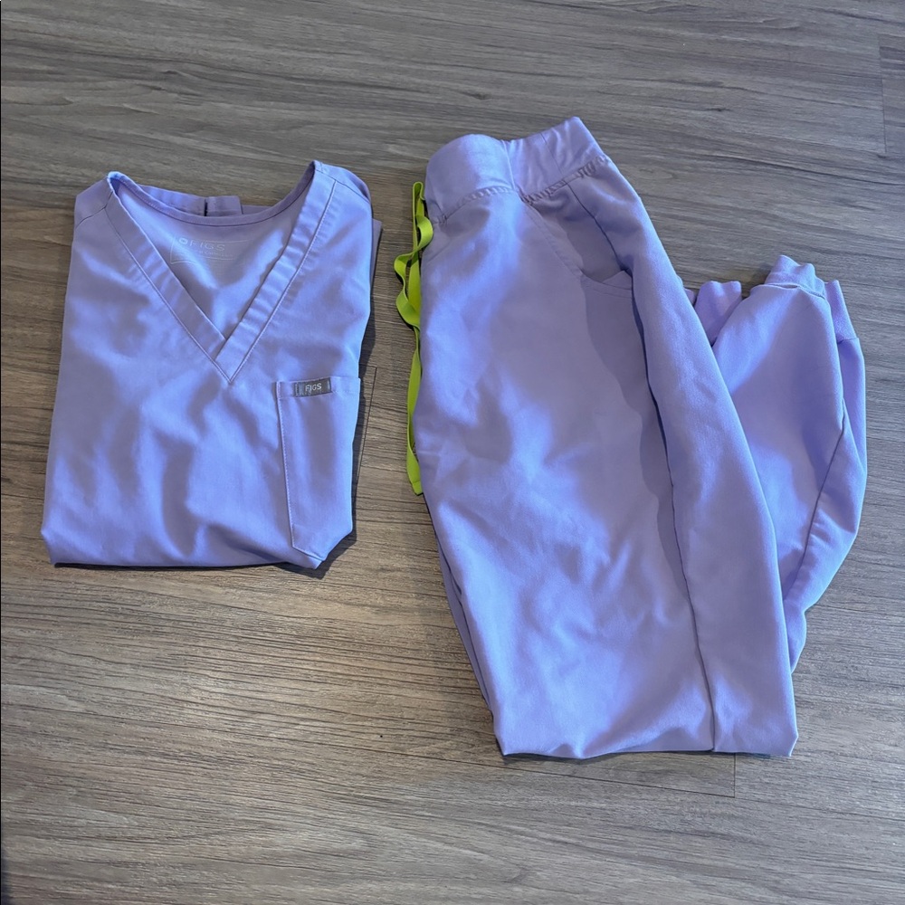 Figs Women's Top in Light Purple